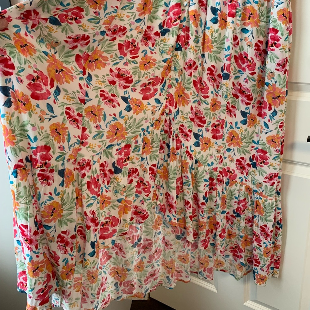 NWT TORRID Women’s‎ Ivory Ditsy Floral Gauze Button Front Tea-Length Dress Sz 2X - Picture 8 of 16